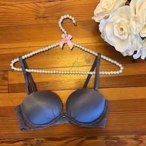 Lavender Victoria’s Secret Bra